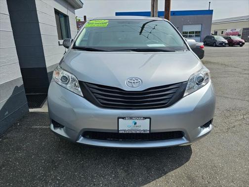 2012 Toyota Sienna Base