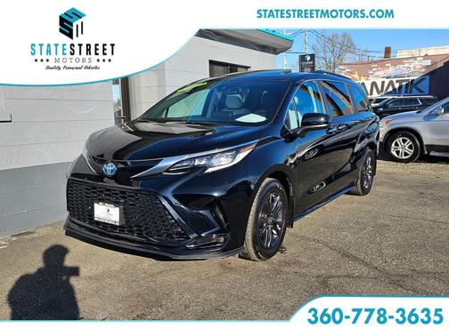 2024 Toyota Sienna XSE 7 Passenger