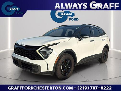 Glacier White Pearl/Ebony Black Roof 2023 Kia Sportage S