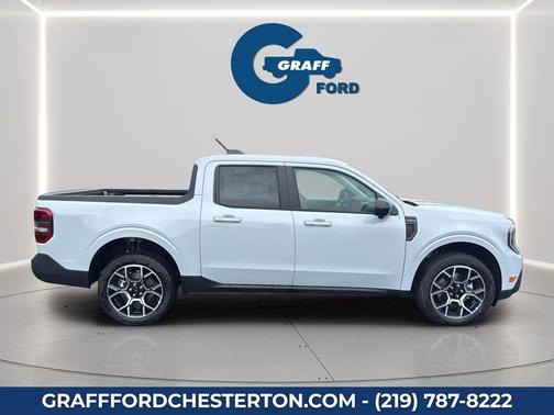 Space White Metallic 2026 Ford Maverick Lariat