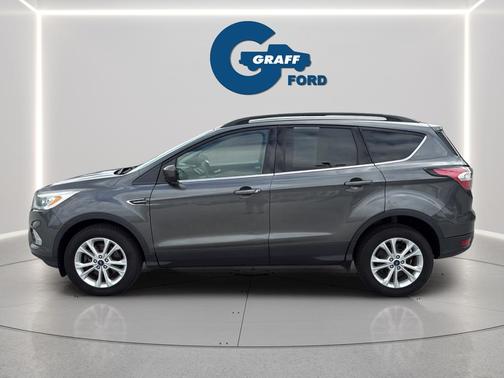 Magnetic Gray Metallic 2017 Ford Escape SE