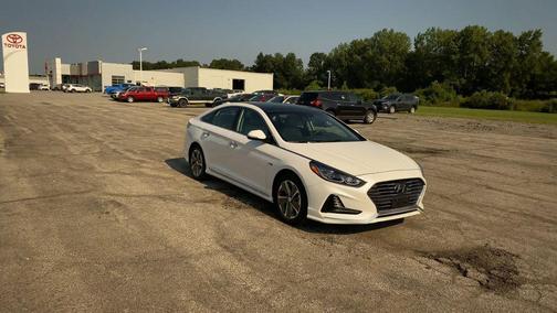2019 Hyundai SONATA Hybrid Limited