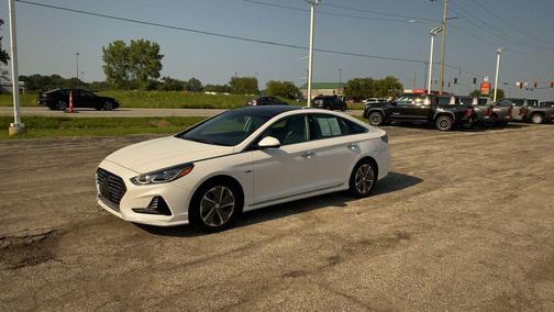 2019 Hyundai SONATA Hybrid Limited