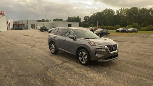 2022 Nissan Rogue SV