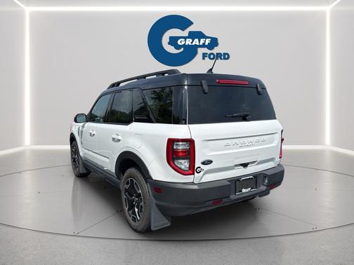 Oxford White 2023 Ford Bronco Sport Outer Banks