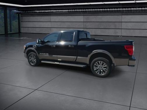 2019 Nissan Titan XD Platinum Reserve