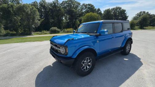 2023 Ford Bronco Outer Banks