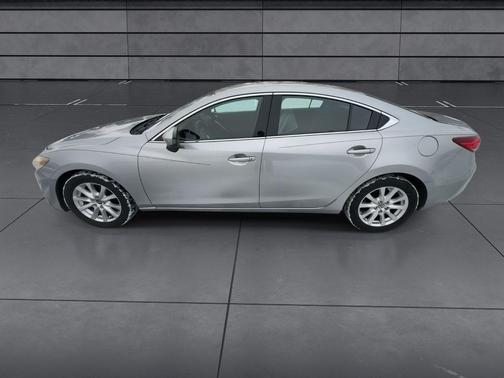 2015 Mazda Mazda6 i Sport