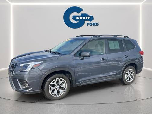 Magnetite Gray Metallic 2023 Subaru Forester Premium