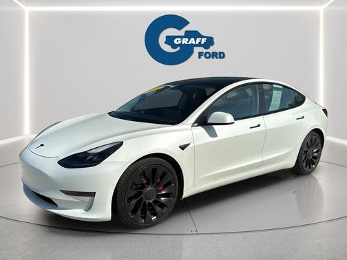 Pearl White Multi-Coat 2021 Tesla Model 3 Performance