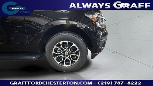 AGATE BLACK METALLIC 2023 Ford Expedition XLT