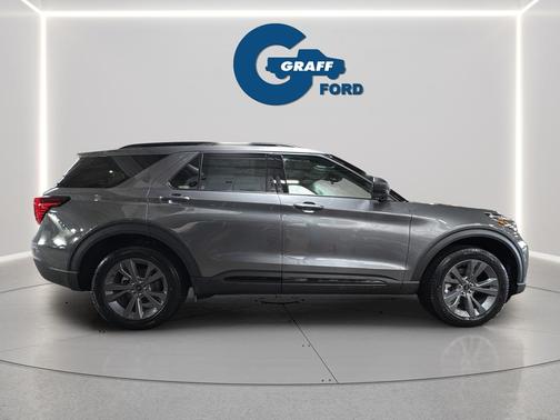 2026 Ford Explorer Active w/200A Pkg