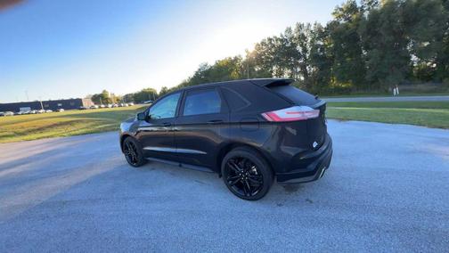 2024 Ford Edge ST