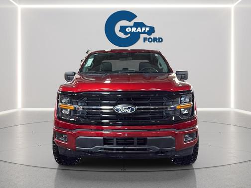 RUBY RED METALLIC TINTED CC 2026 Ford F-150 XLT