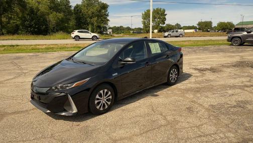 2021 Toyota Prius Prime LE