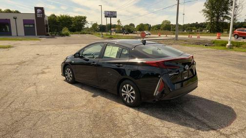 2021 Toyota Prius Prime LE