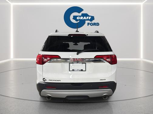 2017 GMC Acadia SLE-2