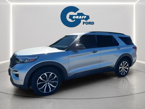 2022 Ford Explorer ST-Line