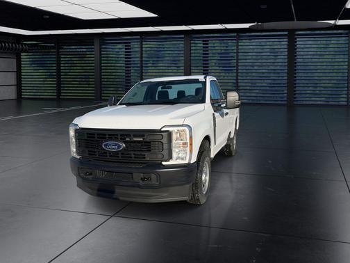 2025 Ford F-250 XLT