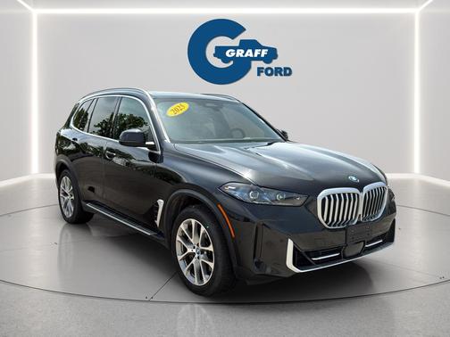 Black Sapphire Metallic 2025 BMW X5 PHEV xDrive50e