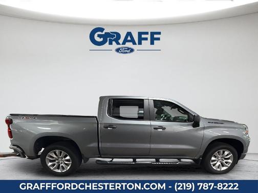 Sterling Gray Metallic 2024 Chevrolet Silverado 1500 Custom