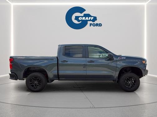 Shadow Gray Metallic 2021 Chevrolet Silverado 1500 Custom Trail Boss
