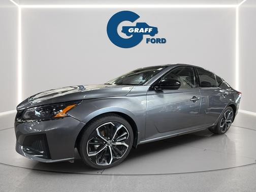 2024 Nissan Altima SR FWD