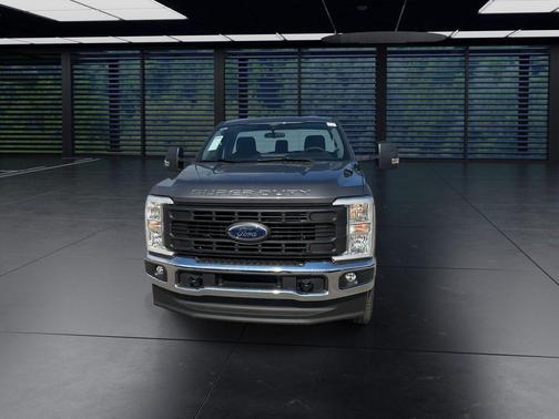 2025 Ford F-250 XLT