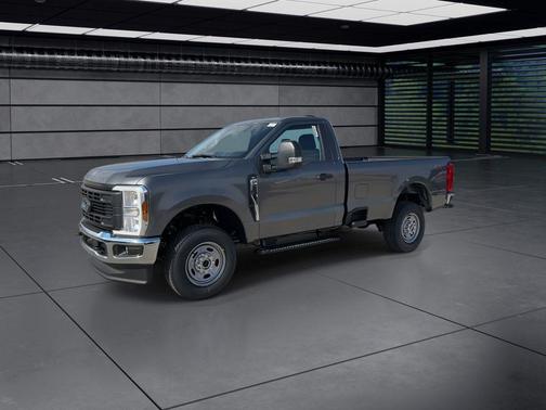 2025 Ford F-250 XLT