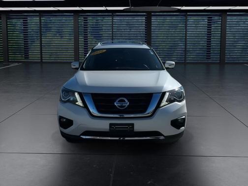 2020 Nissan Pathfinder Platinum 4WD