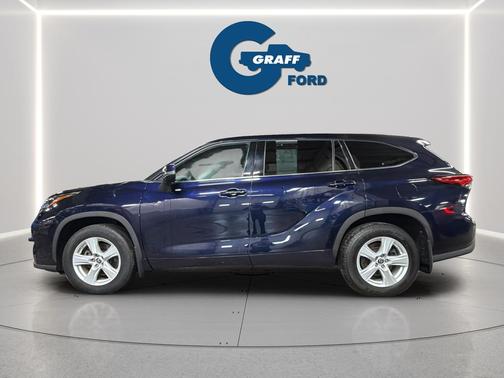 2020 Toyota Highlander LE