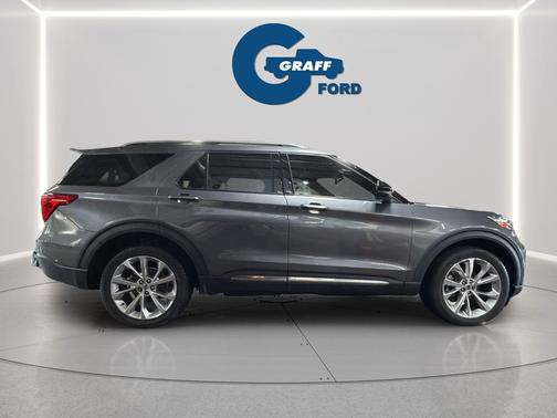 2022 Ford Explorer Platinum