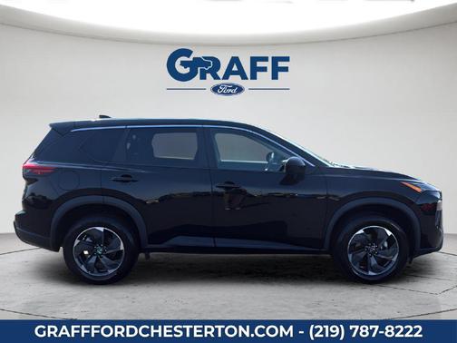 Super Black 2024 Nissan Rogue SV