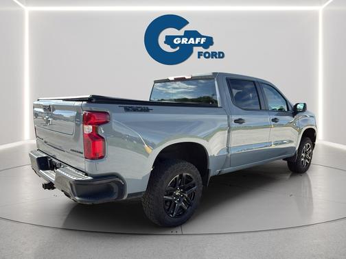 Slate Gray Metallic 2025 Chevrolet Silverado 1500 Custom Trail Boss