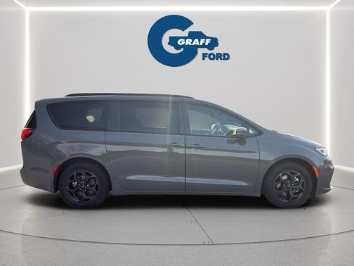 Ceramic Gray Clearcoat 2021 Chrysler Pacifica Hybrid Touring L