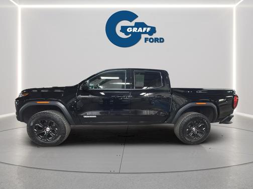 Onyx Black 2024 GMC Canyon Elevation