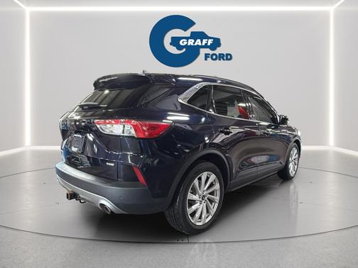 2021 Ford Escape Titanium