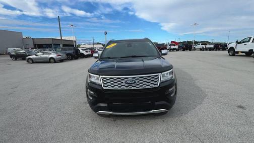 2017 Ford Explorer Platinum