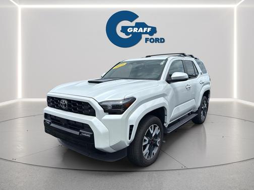Wind Chill Pearl 2025 Toyota 4Runner TRD Sport