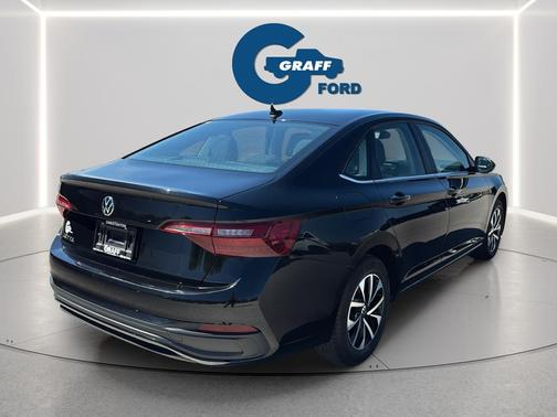Deep Black Pearl 2024 Volkswagen Jetta 1.5T S