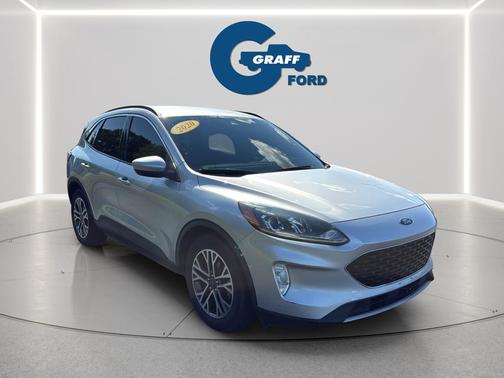 Ingot Silver Metallic 2020 Ford Escape SEL
