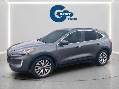 2022 Ford Escape Titanium