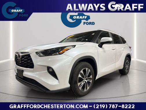 2023 Toyota Highlander XLE