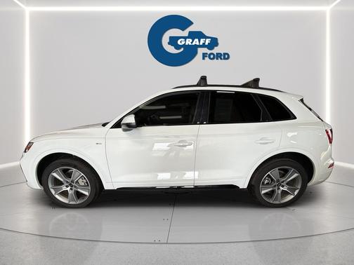 2025 Audi Q5 45 S line Premium