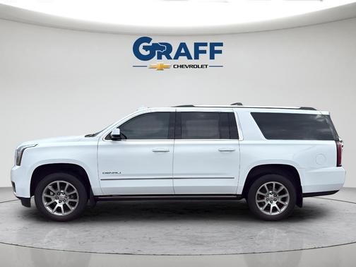 Summit White 2019 GMC Yukon XL Denali