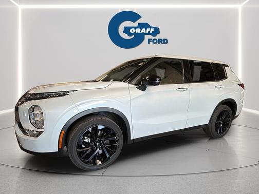 2023 Mitsubishi Outlander SE Black Edition S-AWC