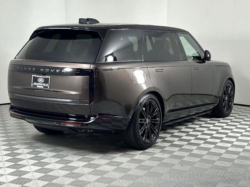 2025 Land Rover Range Rover AUTOBIOGRAPHY