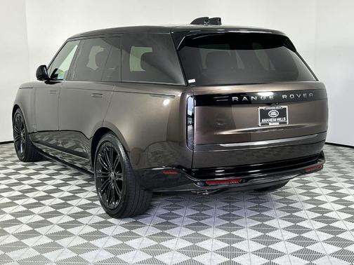 2025 Land Rover Range Rover AUTOBIOGRAPHY