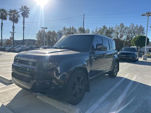 2024 Land Rover Defender P525 V8