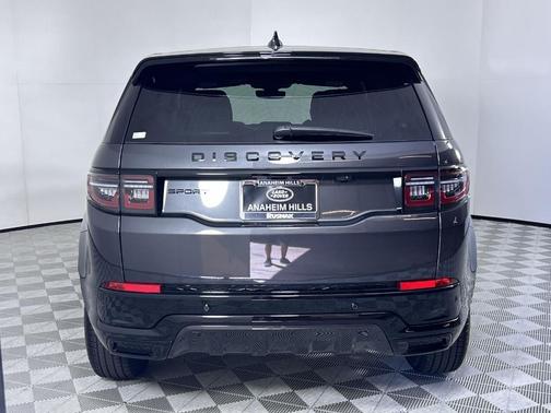 2025 Land Rover Discovery Sport Dynamic SE
